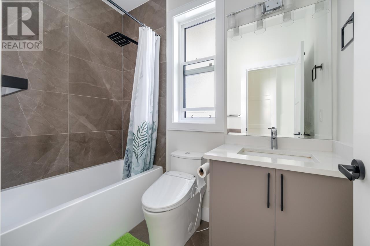 1378 Glenbrook Street, Coquitlam, British Columbia  V3E 3G8 - Photo 21 - R2975032