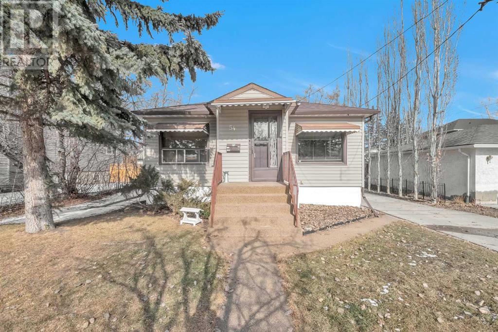 54 St Monica Avenue SE, calgary, Alberta