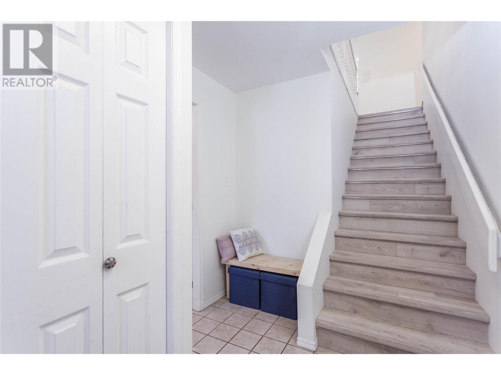 2250 Linea Crescent Lot# 10, Lumby, British Columbia  V0E 2G0 - Photo 22 - 10338032