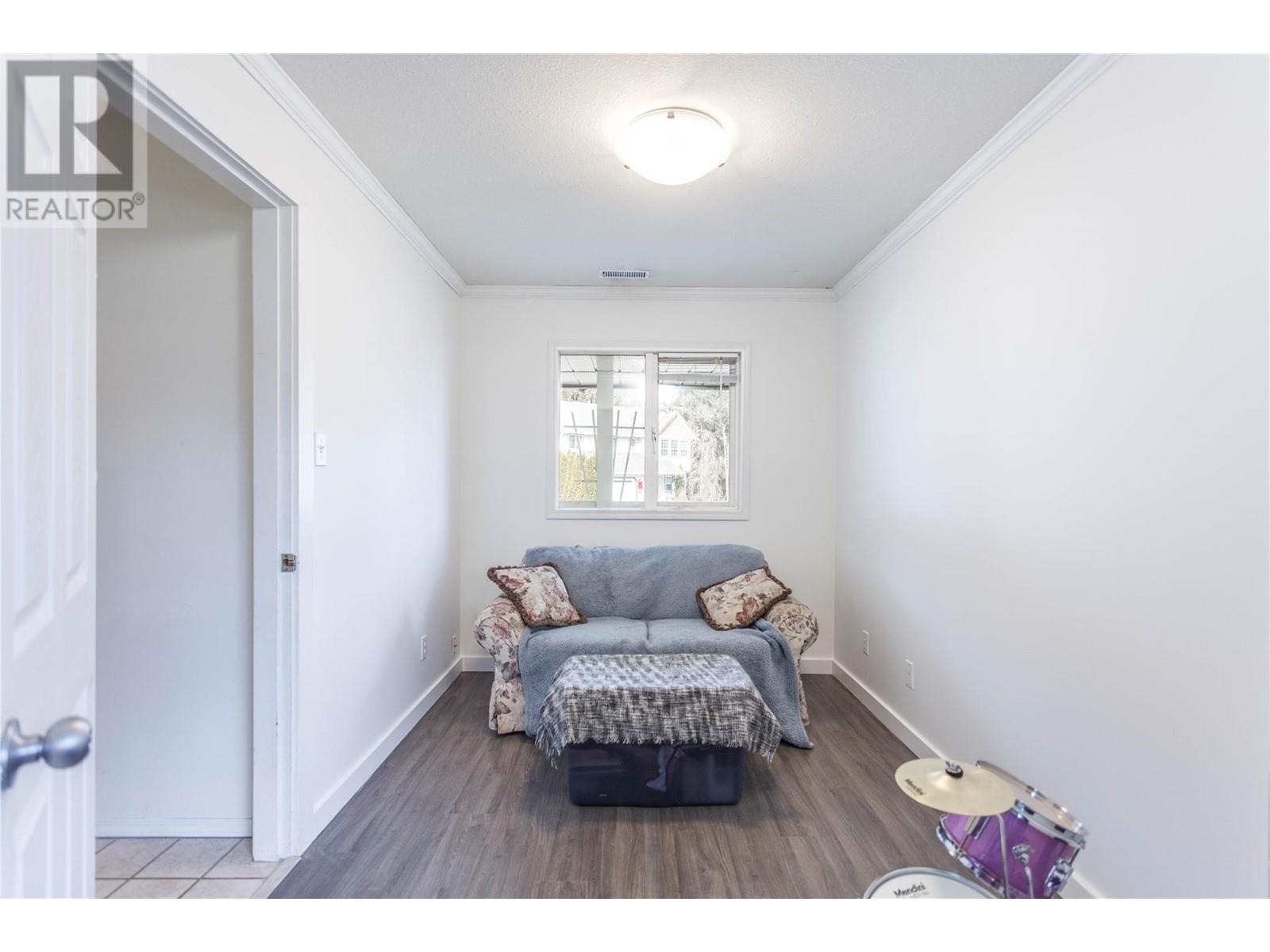 2250 Linea Crescent Lot# 10, Lumby, British Columbia  V0E 2G0 - Photo 24 - 10338032