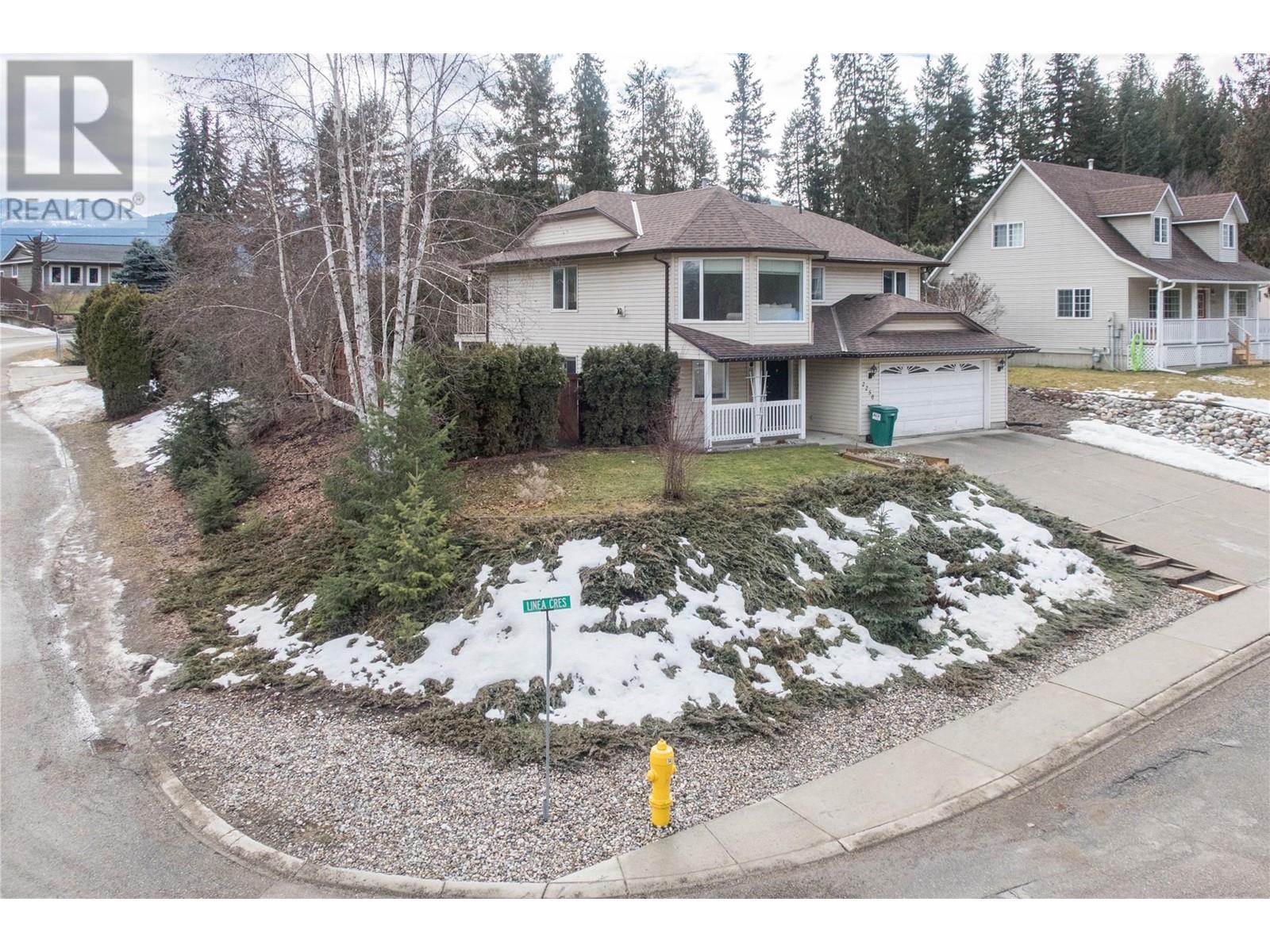 2250 Linea Crescent Lot# 10, Lumby, British Columbia  V0E 2G0 - Photo 37 - 10338032