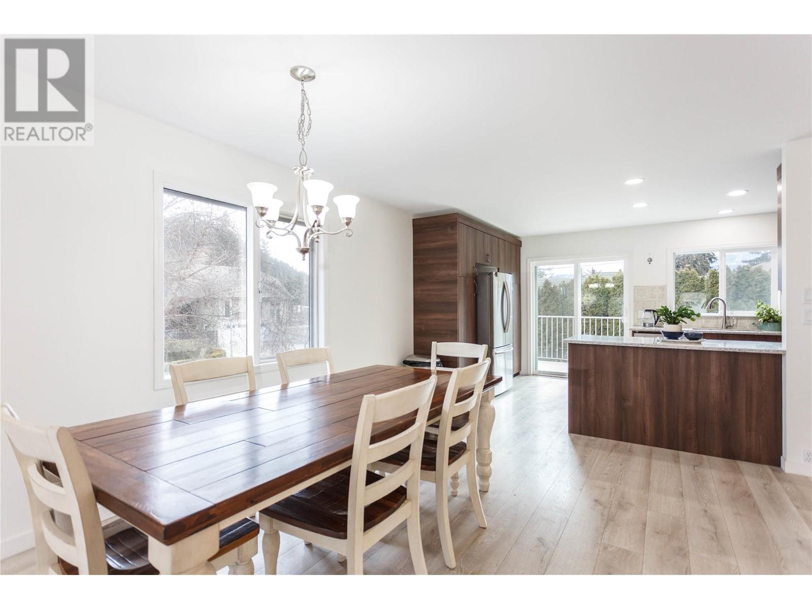 2250 Linea Crescent Lot# 10, Lumby, British Columbia  V0E 2G0 - Photo 9 - 10338032