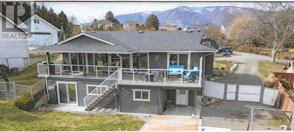 Property at 2704 Cordova Way image 2