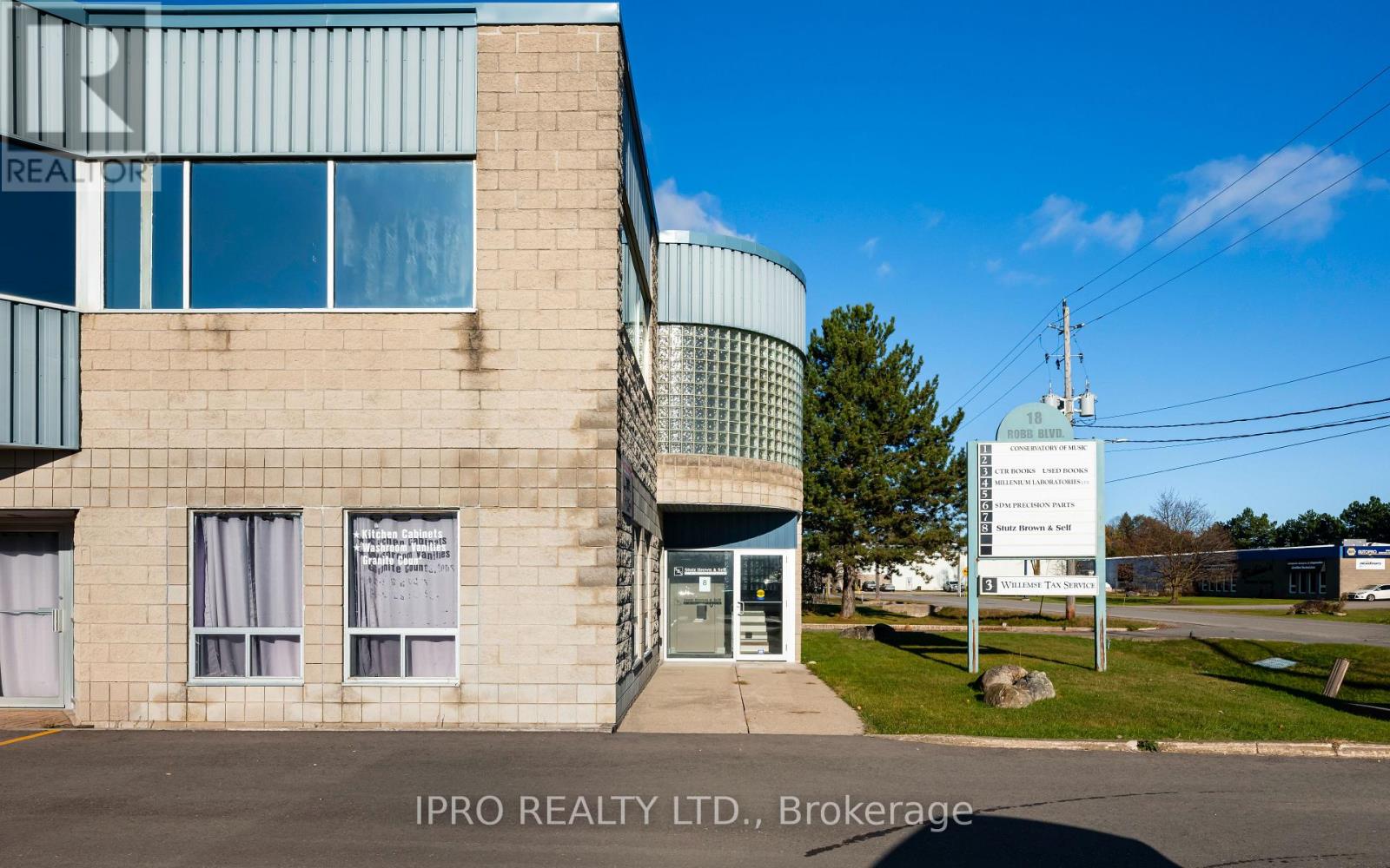 1 - 18 Robb Boulevard, Orangeville, Ontario  L9W 3L2 - Photo 2 - W11983207