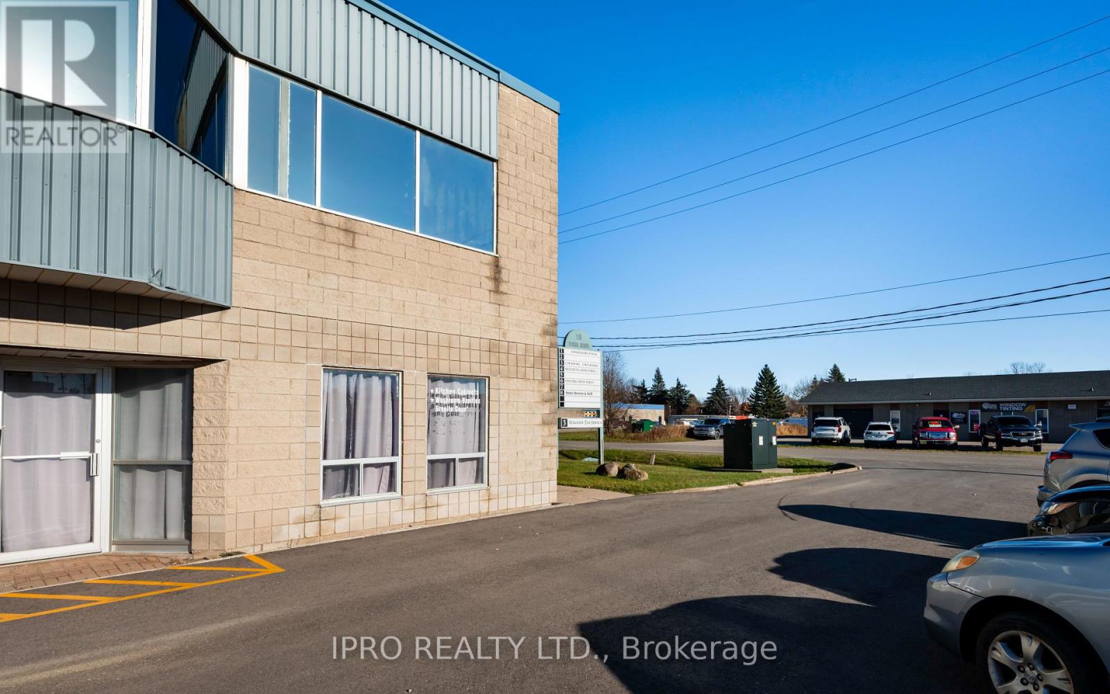 1 - 18 Robb Boulevard, Orangeville, Ontario  L9W 3L2 - Photo 3 - W11983207