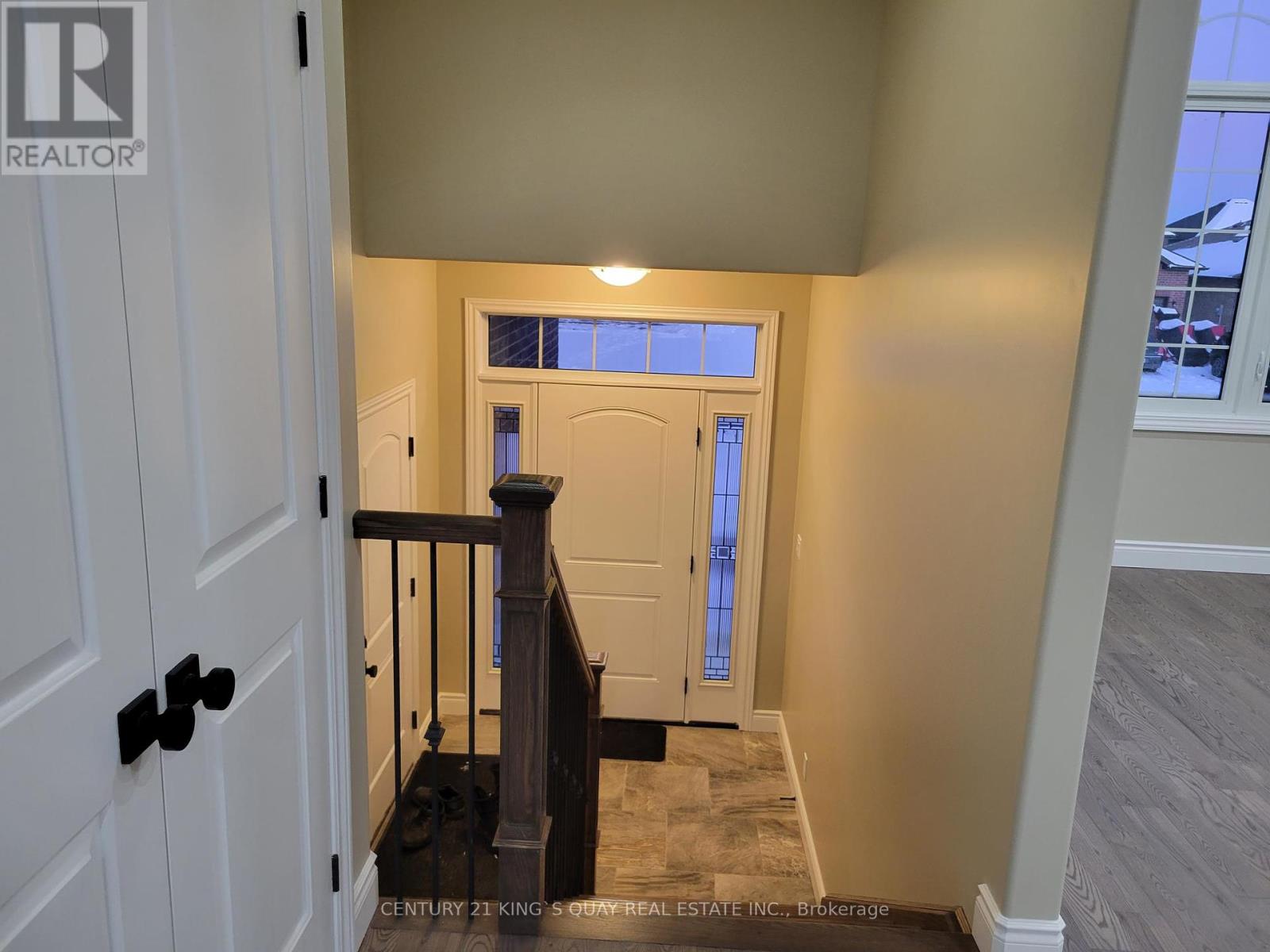 Property at 89 LEDGEROCK COURT image 5