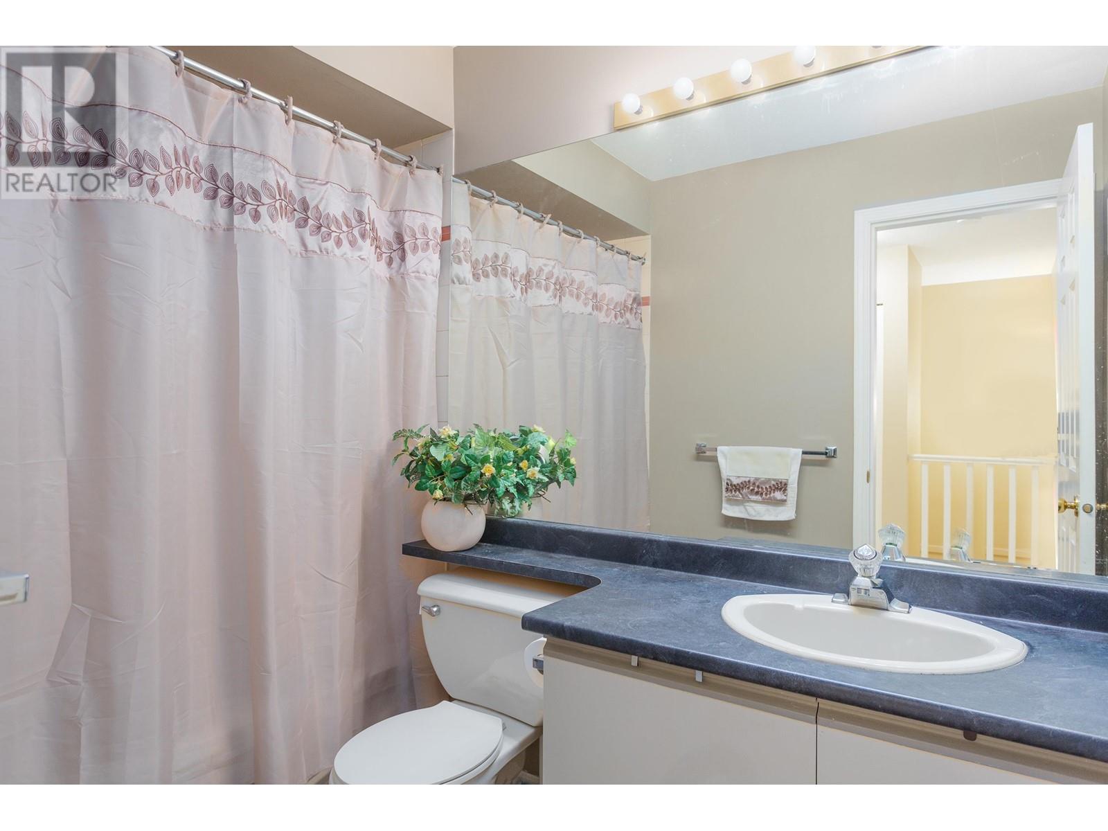 810 Roche Point Drive, North Vancouver, British Columbia  V7H 2T8 - Photo 18 - R2973316