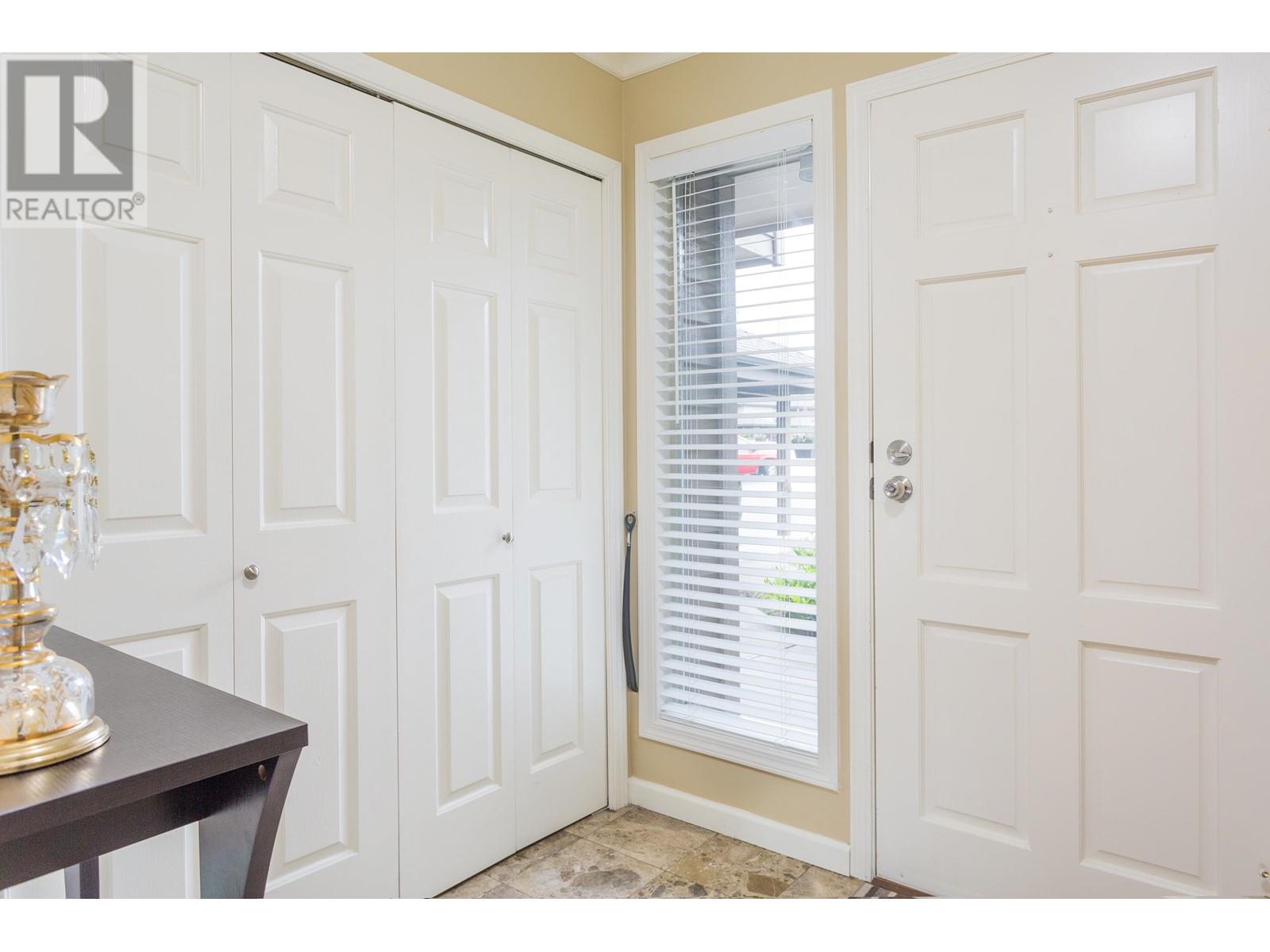 810 Roche Point Drive, North Vancouver, British Columbia  V7H 2T8 - Photo 10 - R2973316