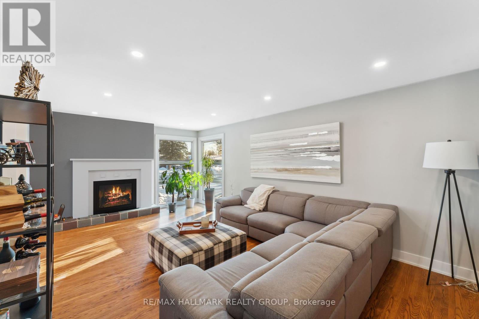 Property at 2425 OGILVIE ROAD image 4