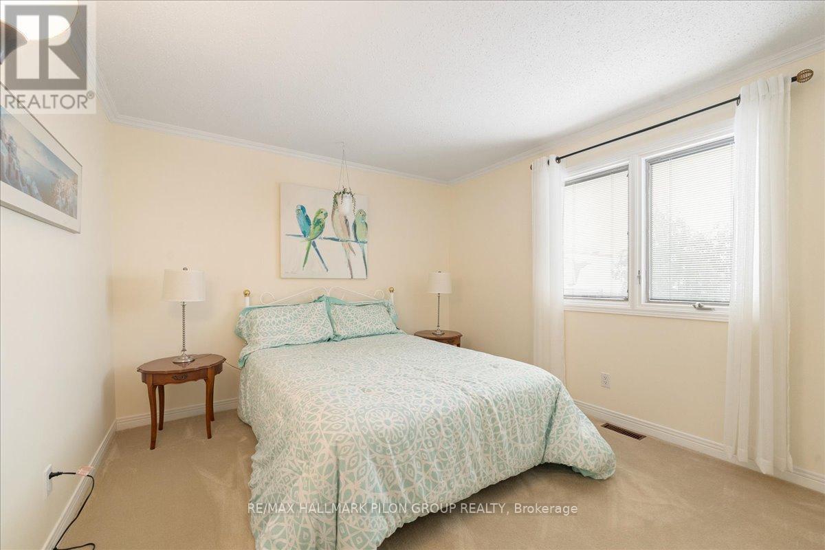 1164 Bordeau Grove, Ottawa, Ontario  K1C 2M7 - Photo 17 - X12007687