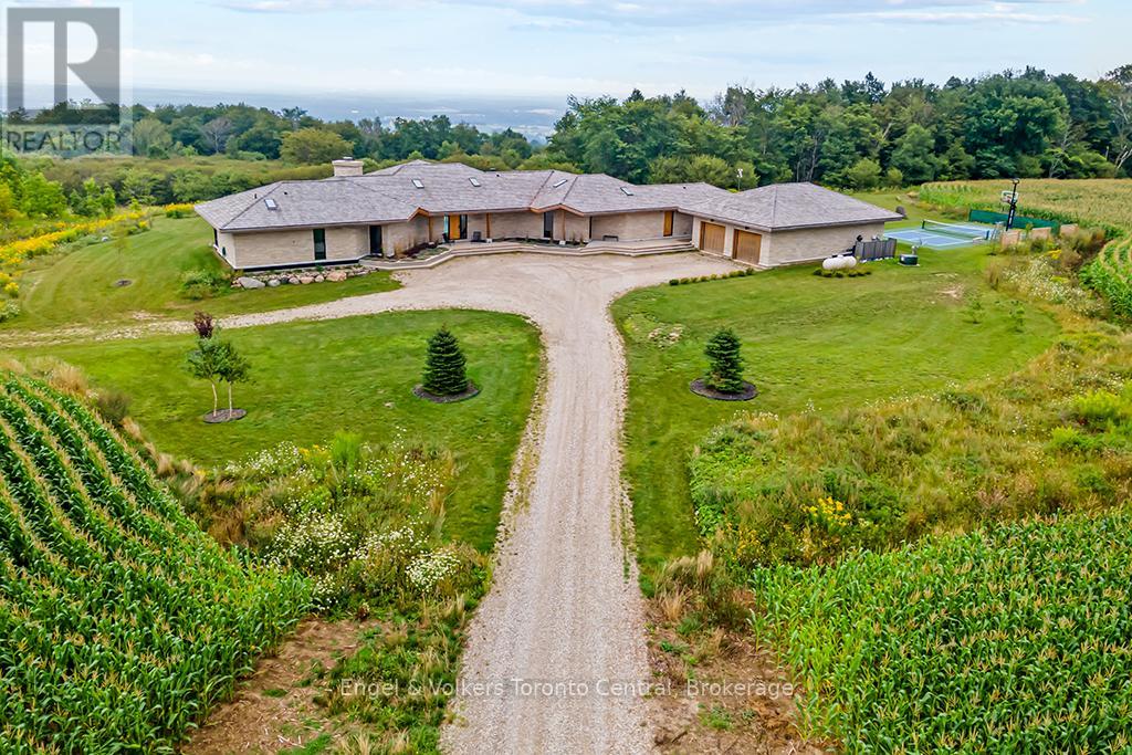 827834 Mulmur-Nottawasaga, Clearview, Ontario  L0M 1G0 - Photo 1 - S12007677