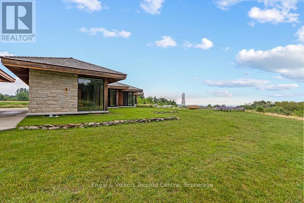 827834 Mulmur-Nottawasaga, Clearview, Ontario  L0M 1G0 - Photo 4 - S12007677
