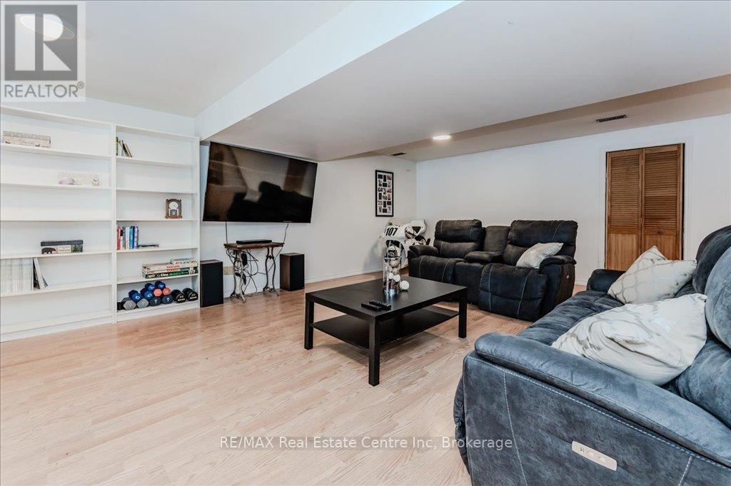 6112 Fourth Line E, Centre Wellington, Ontario  N0B 1B0 - Photo 21 - X12007742