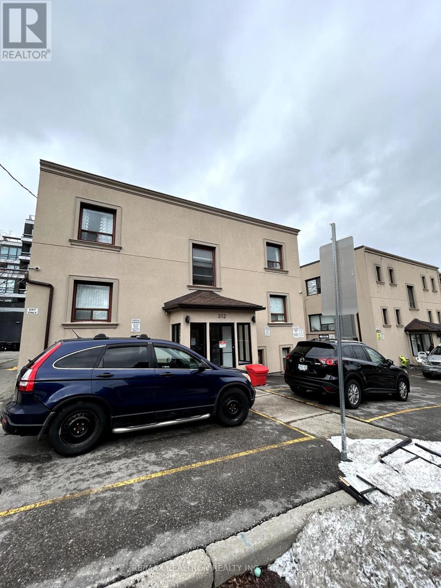202 - 312 Douglas Avenue, Toronto (Bedford Park-Nortown), Ontario  M5M 1H1 - Photo 2 - C12007619
