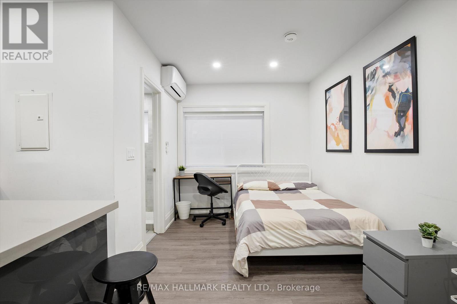 3 - 595 St Clair Avenue W, Toronto, Ontario  M6C 1A3 - Photo 10 - C12007739