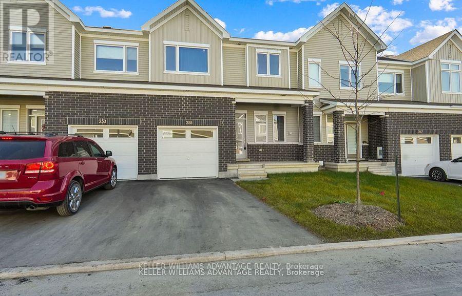 Property at 255 FALSETTO STREET image 4
