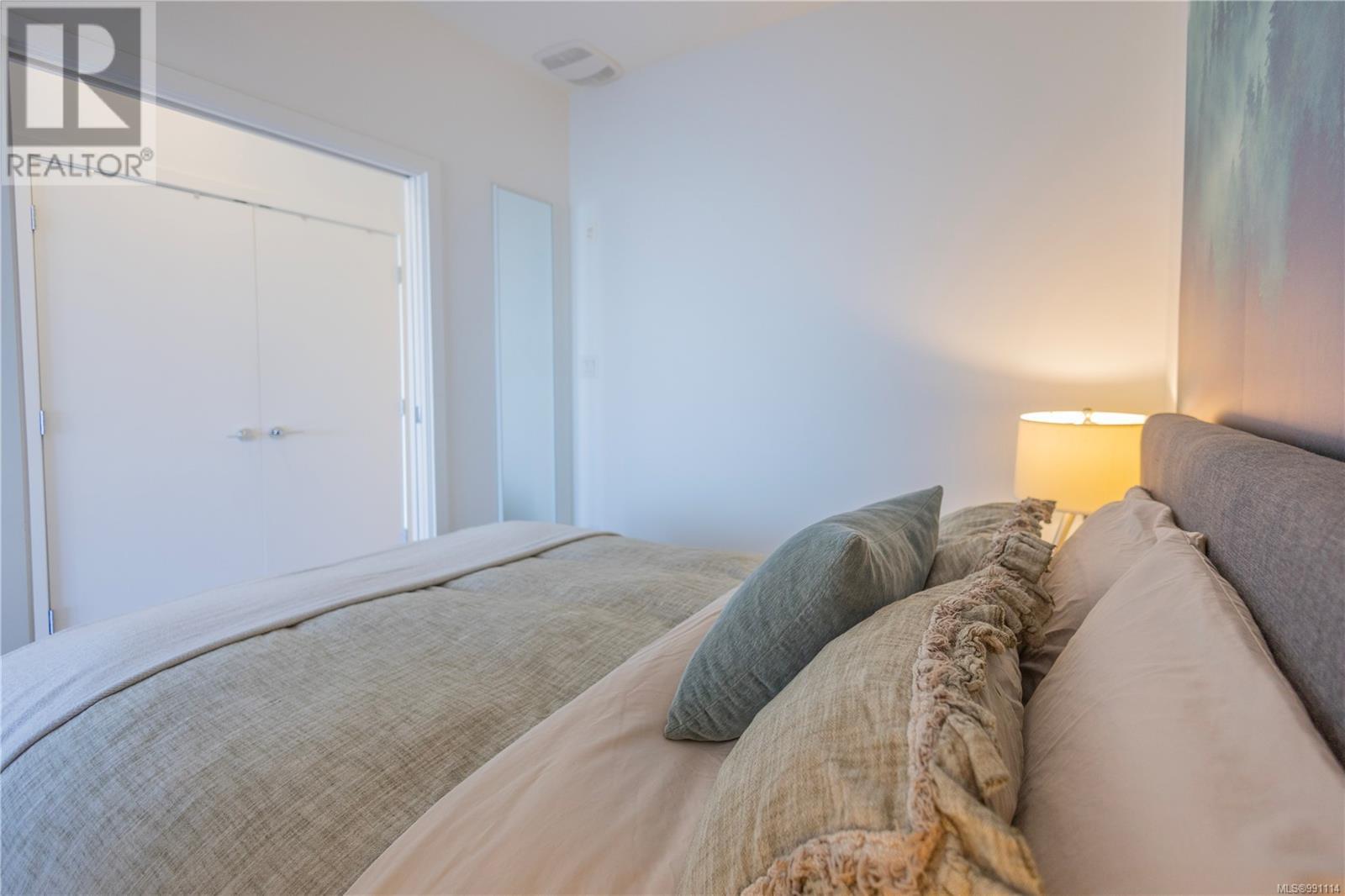 Property at 504 517 Fisgard St image 5