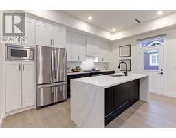 102 235 LEBLEU STREET, Coquitlam, British Columbia
