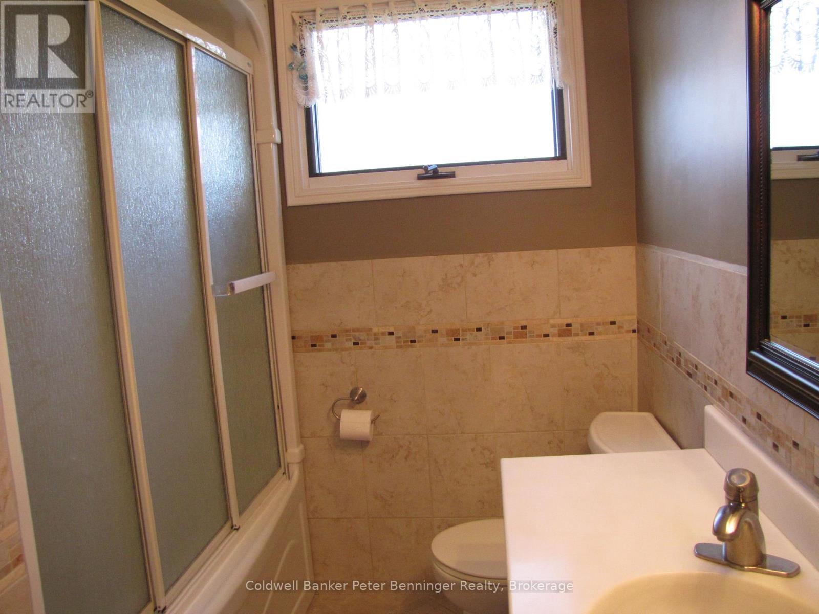649 Drummond Drive, Saugeen Shores, Ontario  N0H 2C3 - Photo 13 - X12007819