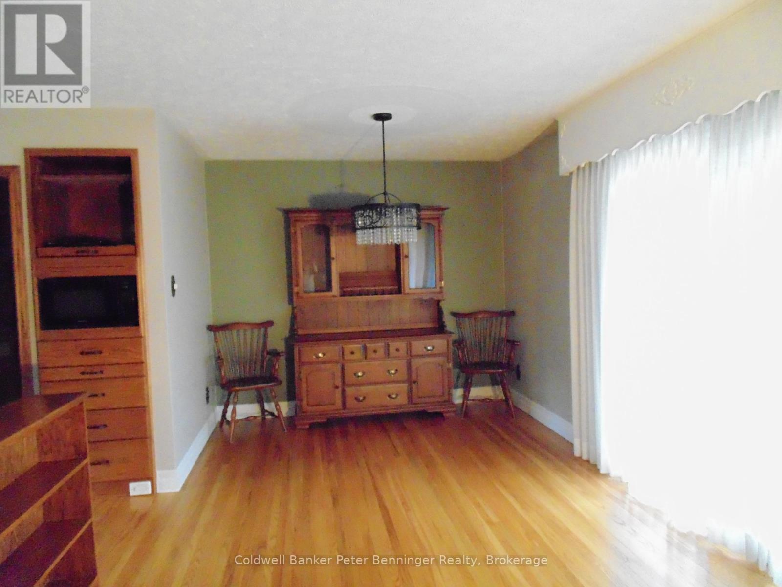 649 Drummond Drive, Saugeen Shores, Ontario  N0H 2C3 - Photo 14 - X12007819