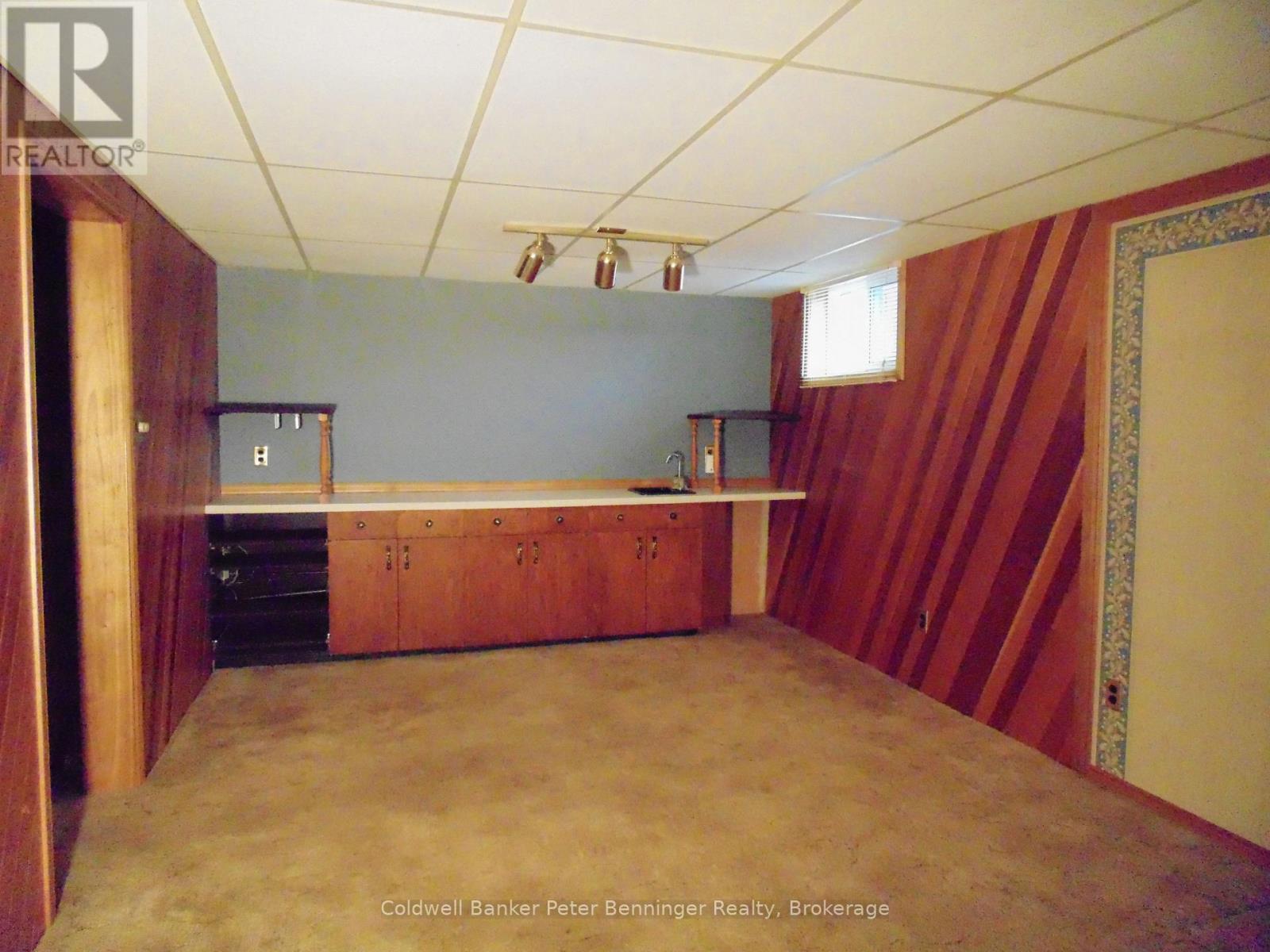 649 Drummond Drive, Saugeen Shores, Ontario  N0H 2C3 - Photo 18 - X12007819