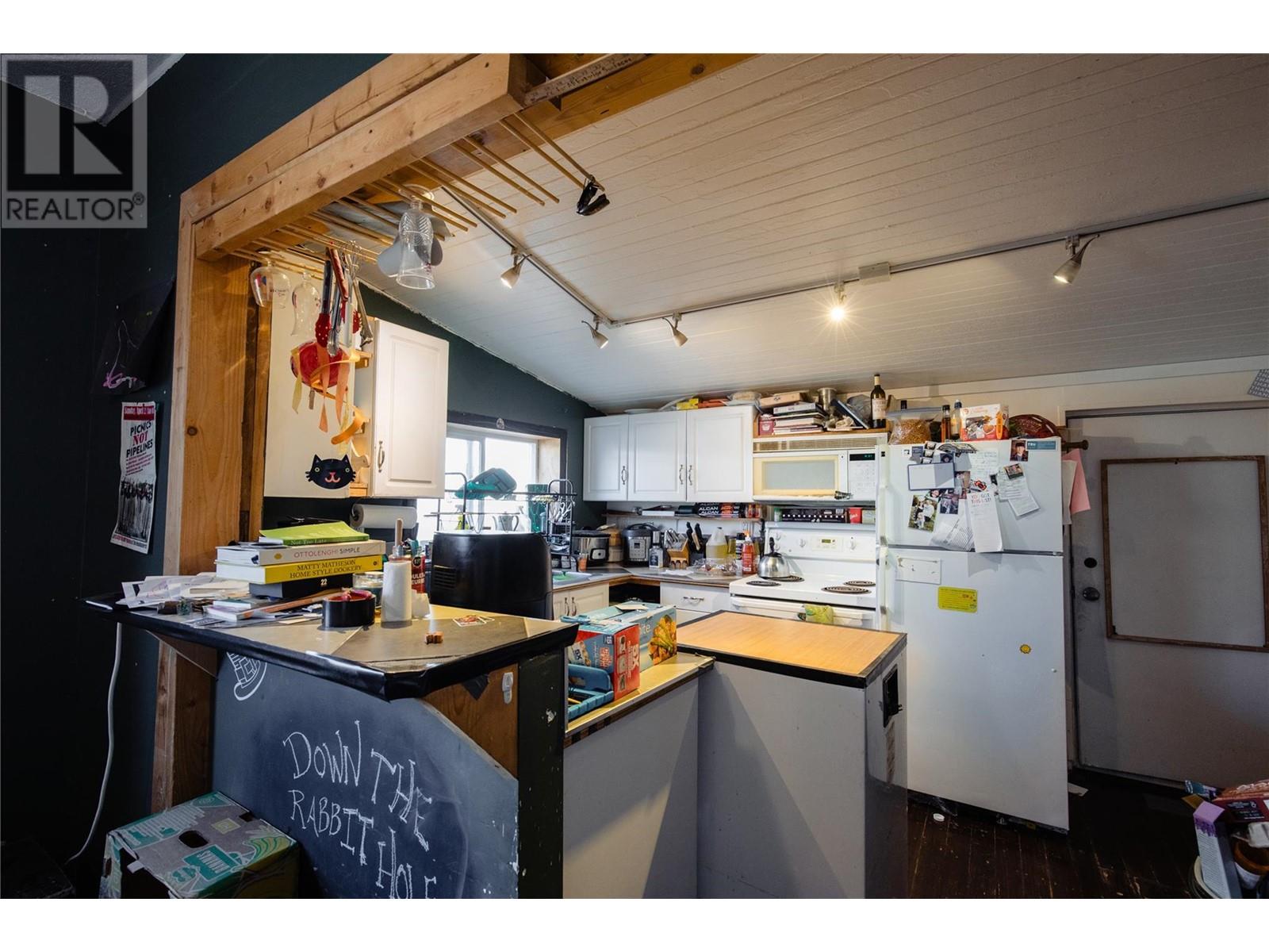 776 Dominion Street, Kamloops, British Columbia  V2C 2X9 - Photo 30 - 10337962