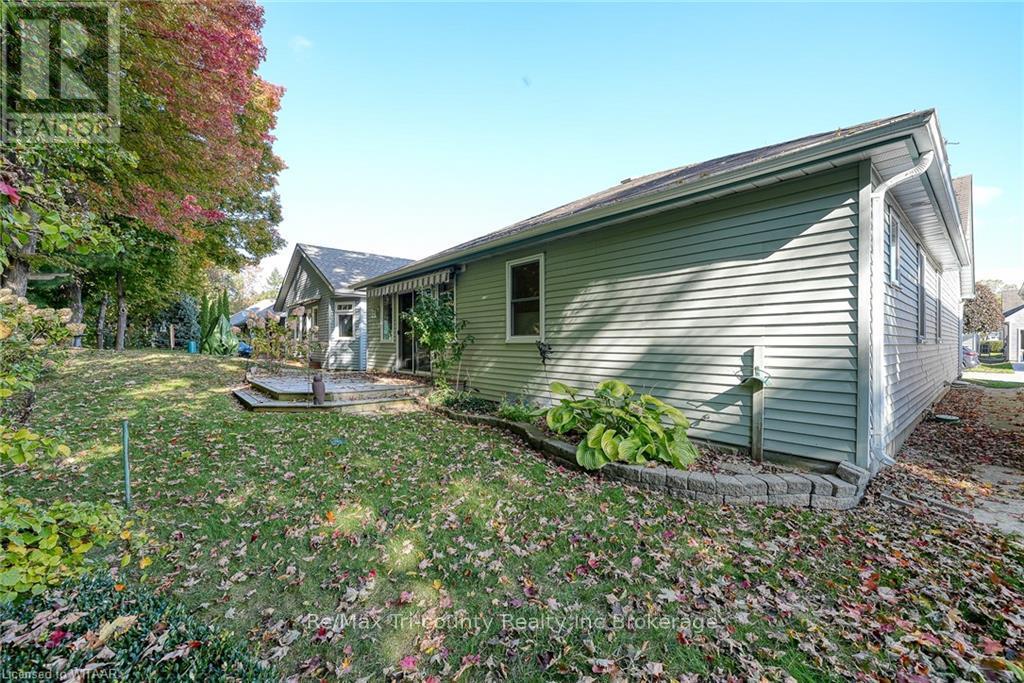 Property at 18 WILKINS CRESCENT image 4