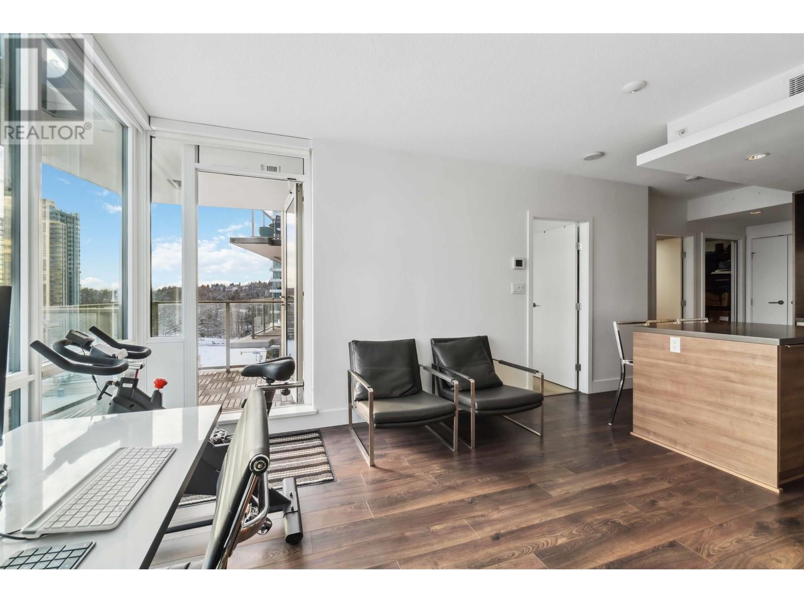 1005 1550 Fern Street, North Vancouver, British Columbia  V7J 0A9 - Photo 3 - R2962589