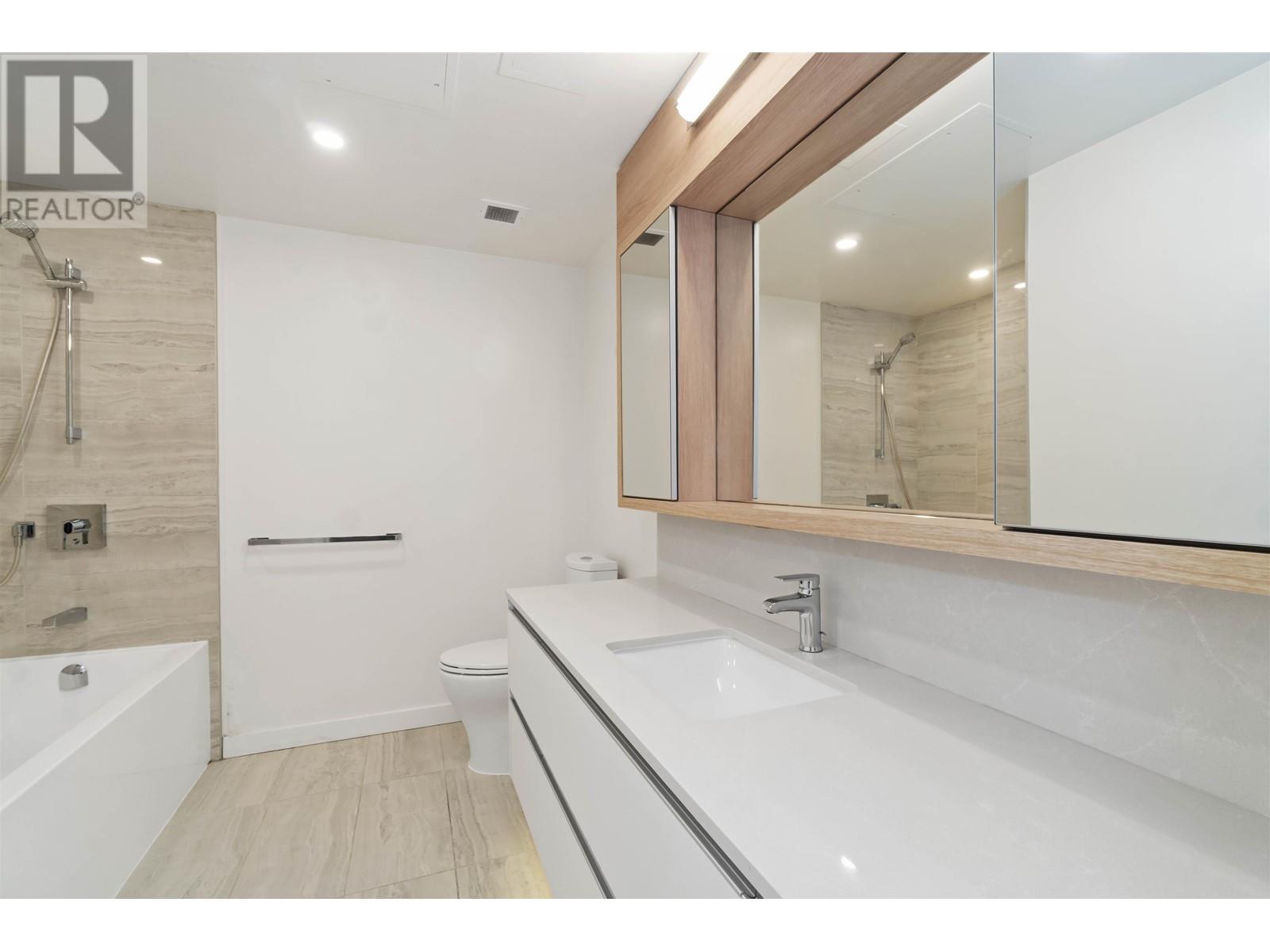 Listing Picture 13 of 22 : 601 6655 BUSWELL STREET, Richmond / 烈治文 - 魯藝地產 Yvonne Lu Group - MLS Medallion Club Member