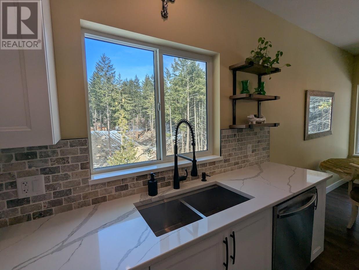 700 Muir Road, Kelowna, British Columbia  V1Z 3W2 - Photo 7 - 10337527