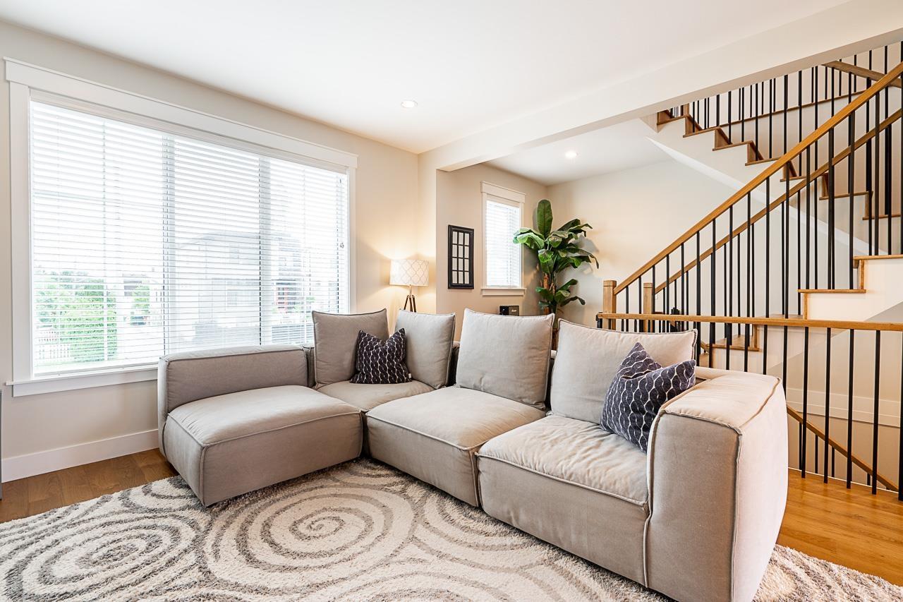 46077 First Avenue, Chilliwack Downtown, Chilliwack, British Columbia  V2P 1W2 - Photo 6 - R2975133