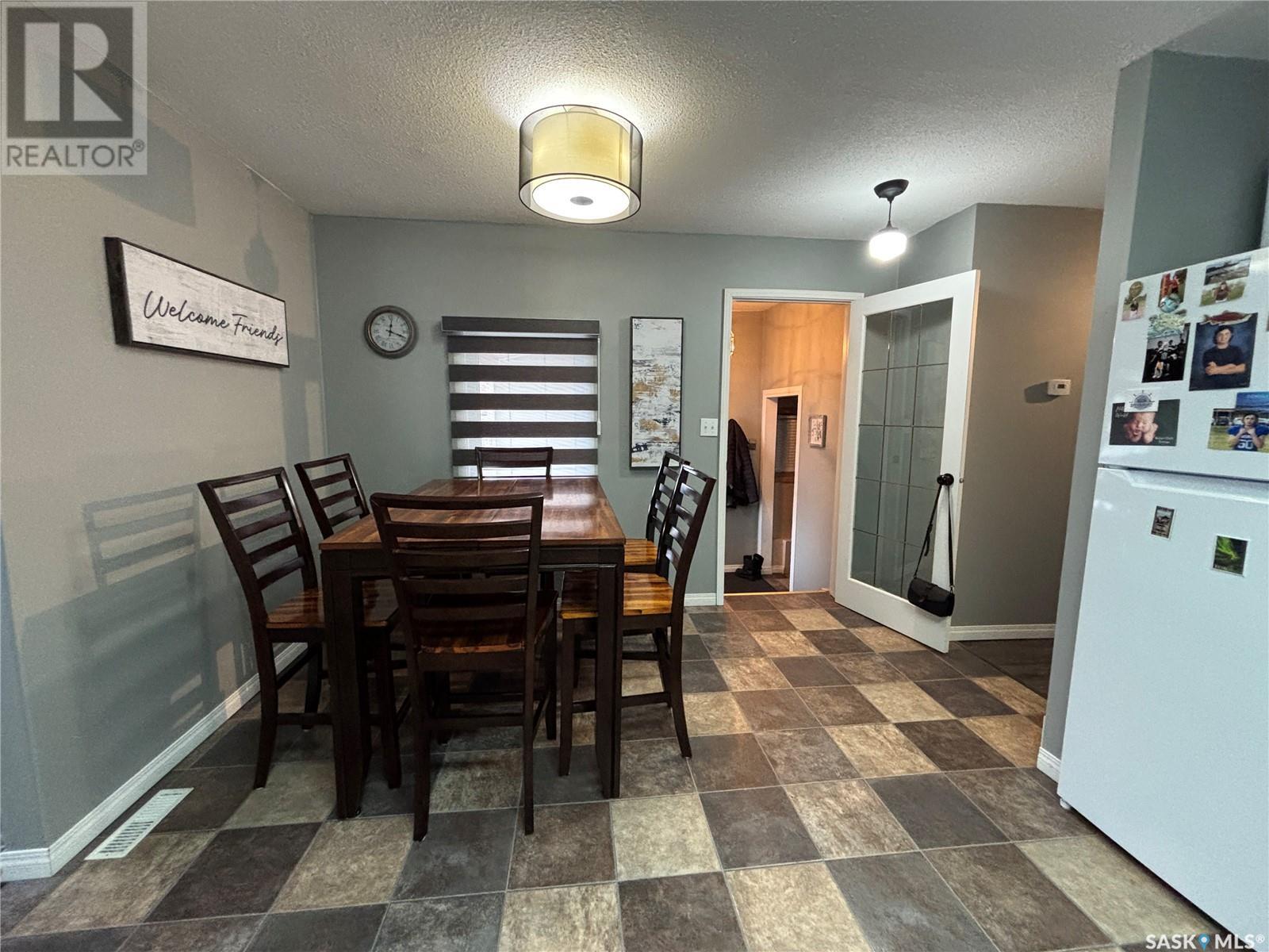 408 Parsons Avenue, Maple Creek, Saskatchewan  S0N 1N0 - Photo 19 - SK996963