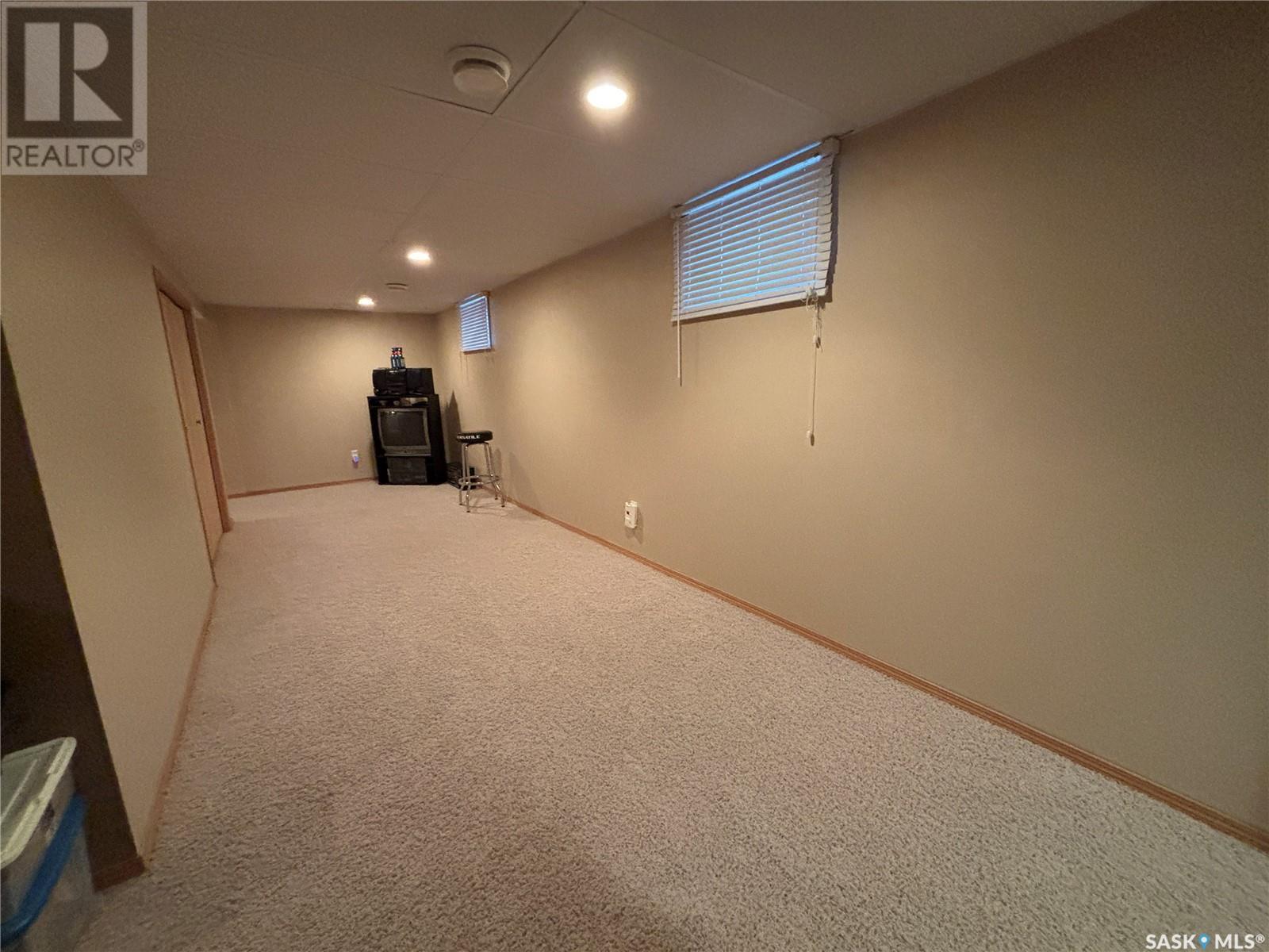 408 Parsons Avenue, Maple Creek, Saskatchewan  S0N 1N0 - Photo 31 - SK996963