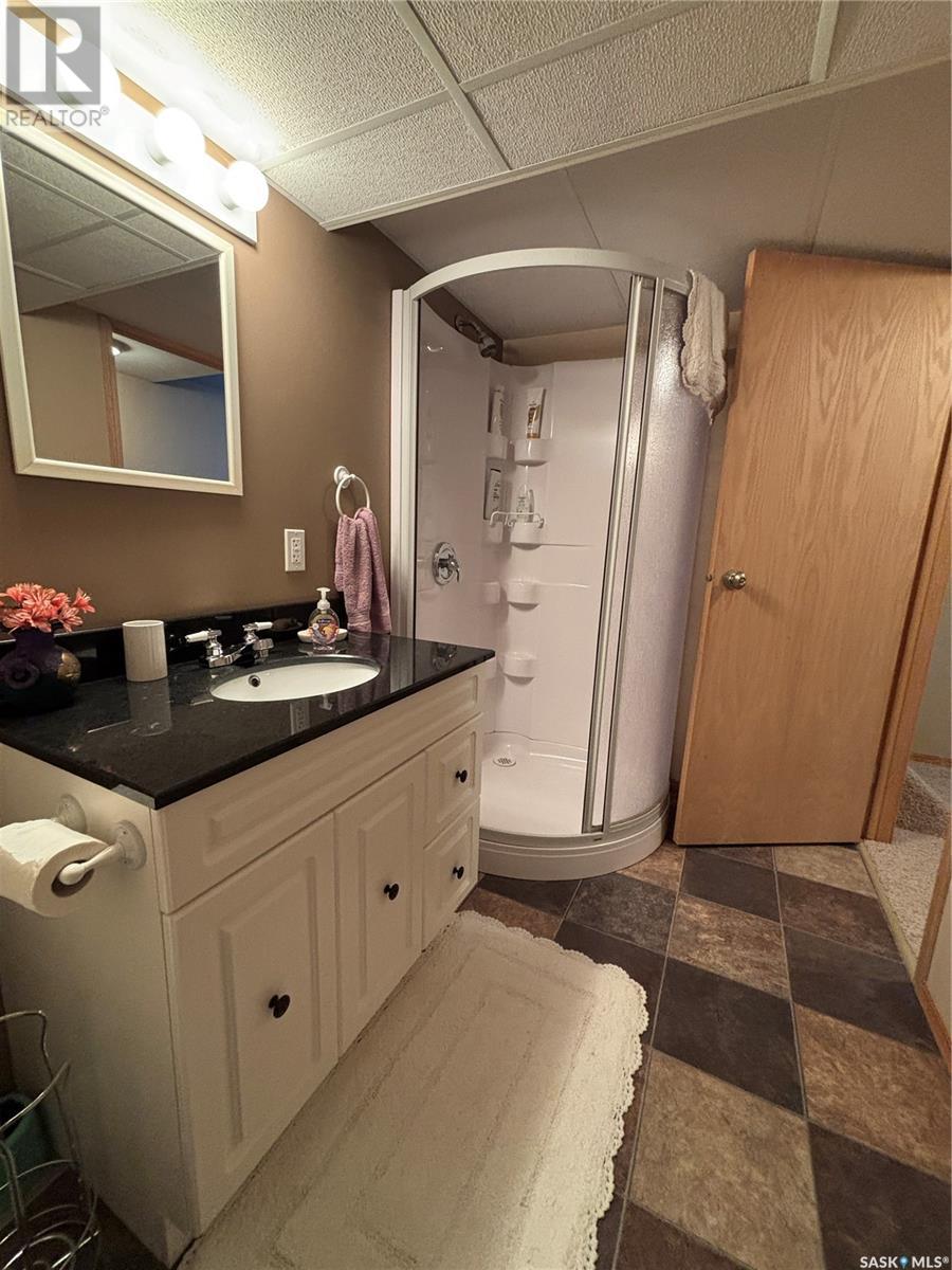408 Parsons Avenue, Maple Creek, Saskatchewan  S0N 1N0 - Photo 33 - SK996963