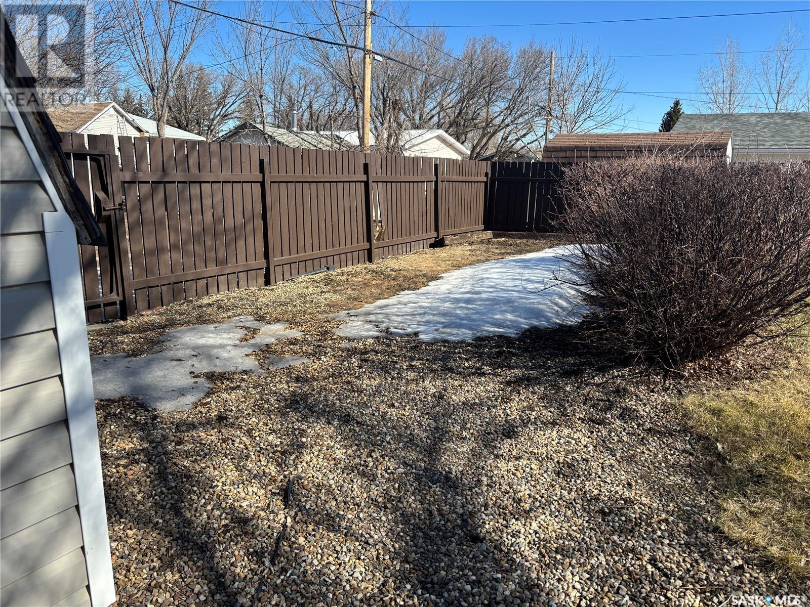 408 Parsons Avenue, Maple Creek, Saskatchewan  S0N 1N0 - Photo 10 - SK996963