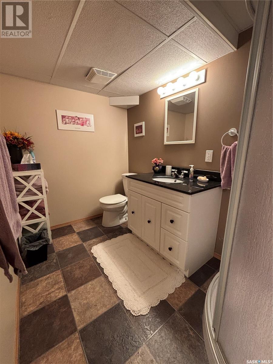 408 Parsons Avenue, Maple Creek, Saskatchewan  S0N 1N0 - Photo 34 - SK996963
