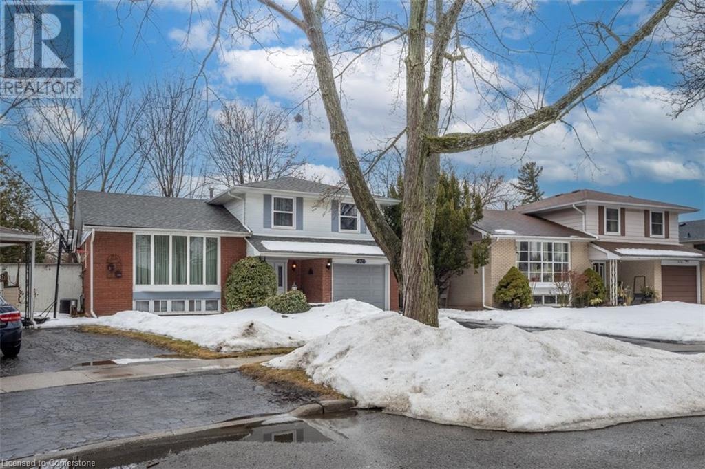 Property at 574 LOUISE Drive image 3