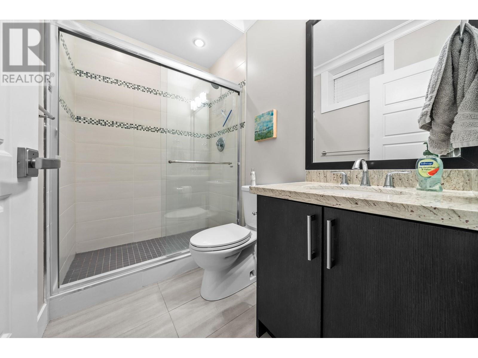415 W 16th Street, North Vancouver, British Columbia  V7M 1V1 - Photo 29 - R2975095