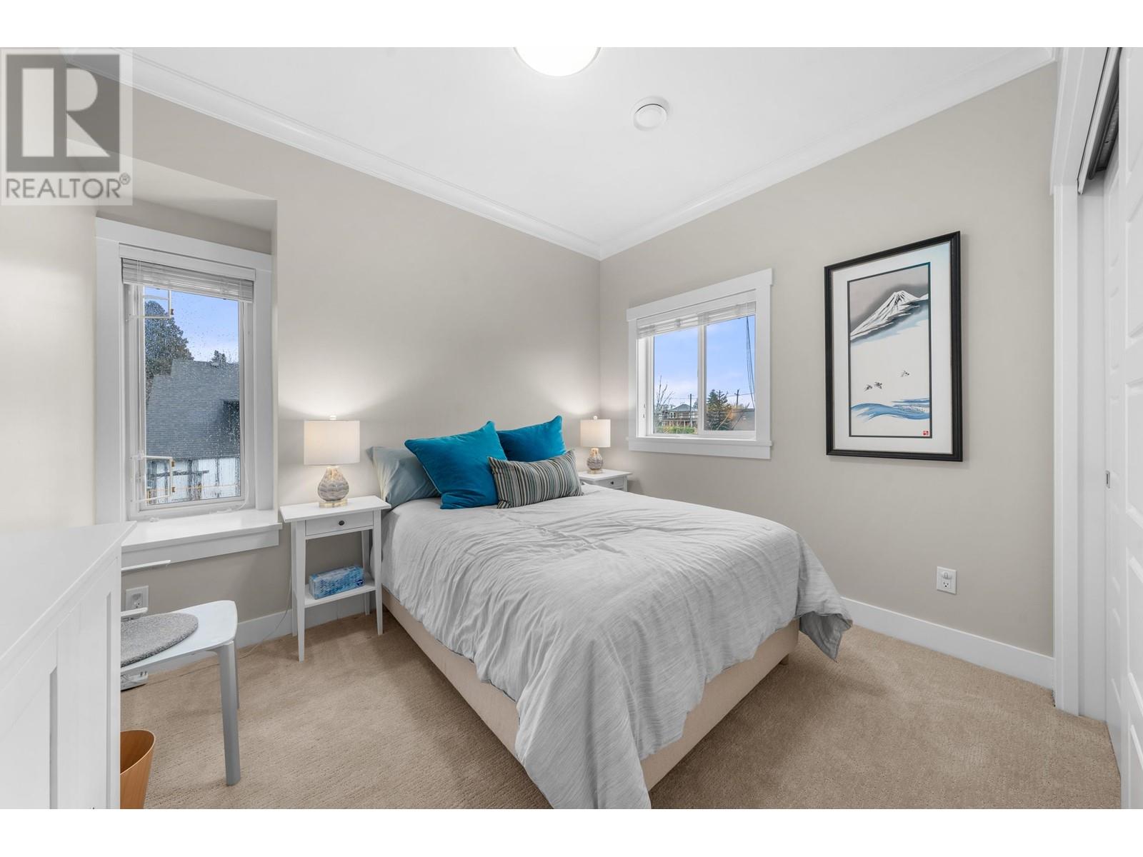 415 W 16th Street, North Vancouver, British Columbia  V7M 1V1 - Photo 19 - R2975090