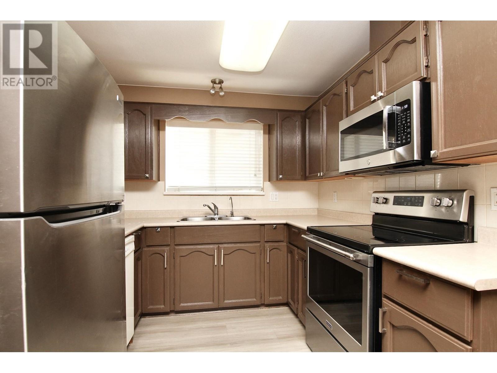 11465 207a Street, Maple Ridge, British Columbia  V2X 0C7 - Photo 3 - R2975119