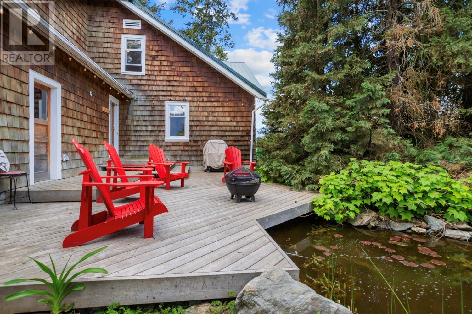 2639 Erickson Road, Erickson, British Columbia V0B 1G1 - Photo 2 - 10337977