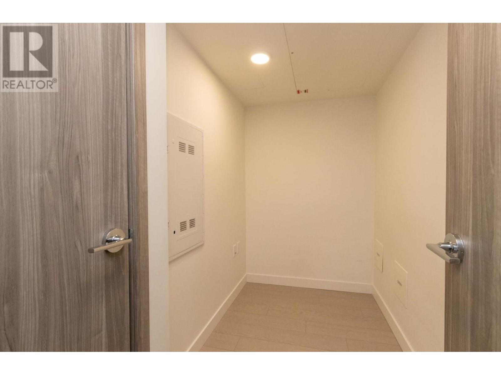 2205 433 Sw Marine Drive, Vancouver, British Columbia  V5X 0H5 - Photo 9 - R2974979