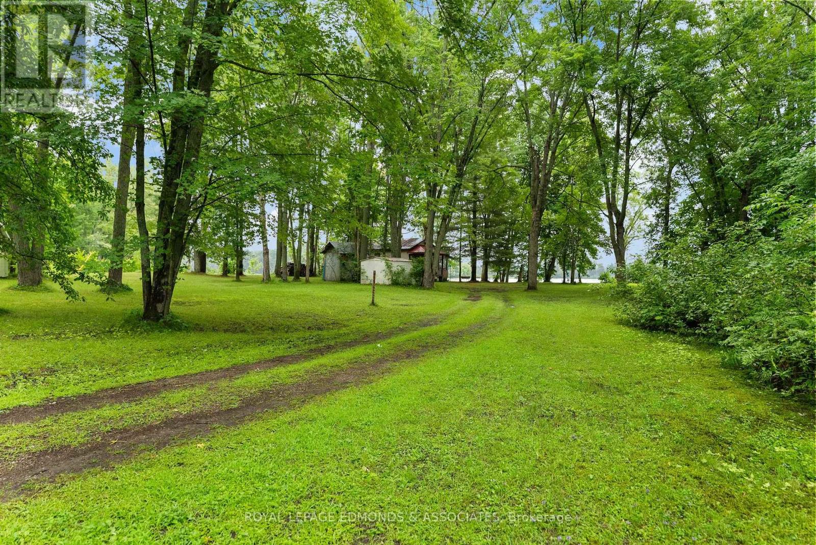 178 Purple Finch Trail, Whitewater Region, Ontario  K0J 1C0 - Photo 33 - X12008016