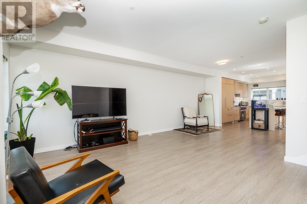 130 19451 Sutton Avenue, Pitt Meadows, British Columbia  V3Y 0G6 - Photo 13 - R2971547