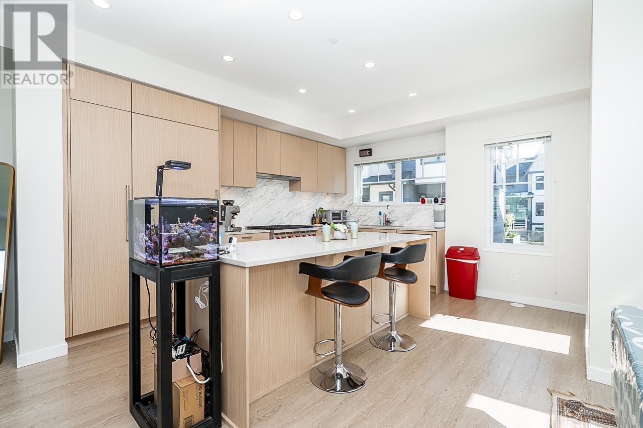 130 19451 Sutton Avenue, Pitt Meadows, British Columbia  V3Y 0G6 - Photo 15 - R2971547