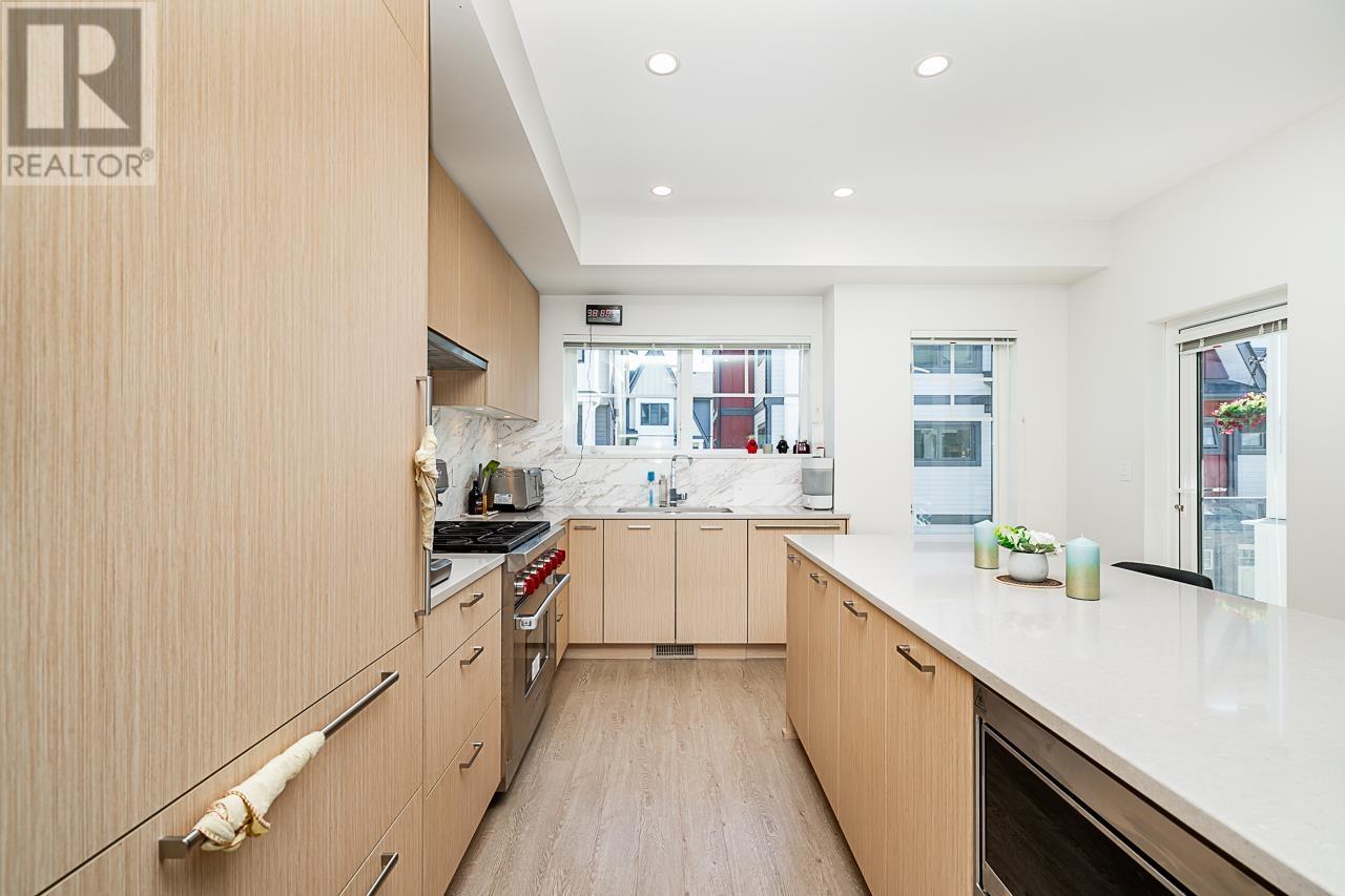 130 19451 Sutton Avenue, Pitt Meadows, British Columbia  V3Y 0G6 - Photo 16 - R2971547