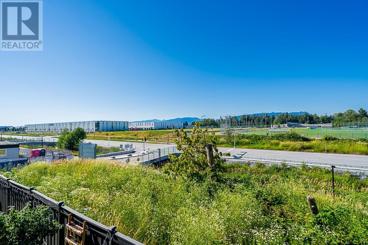 130 19451 Sutton Avenue, Pitt Meadows, British Columbia  V3Y 0G6 - Photo 10 - R2971547