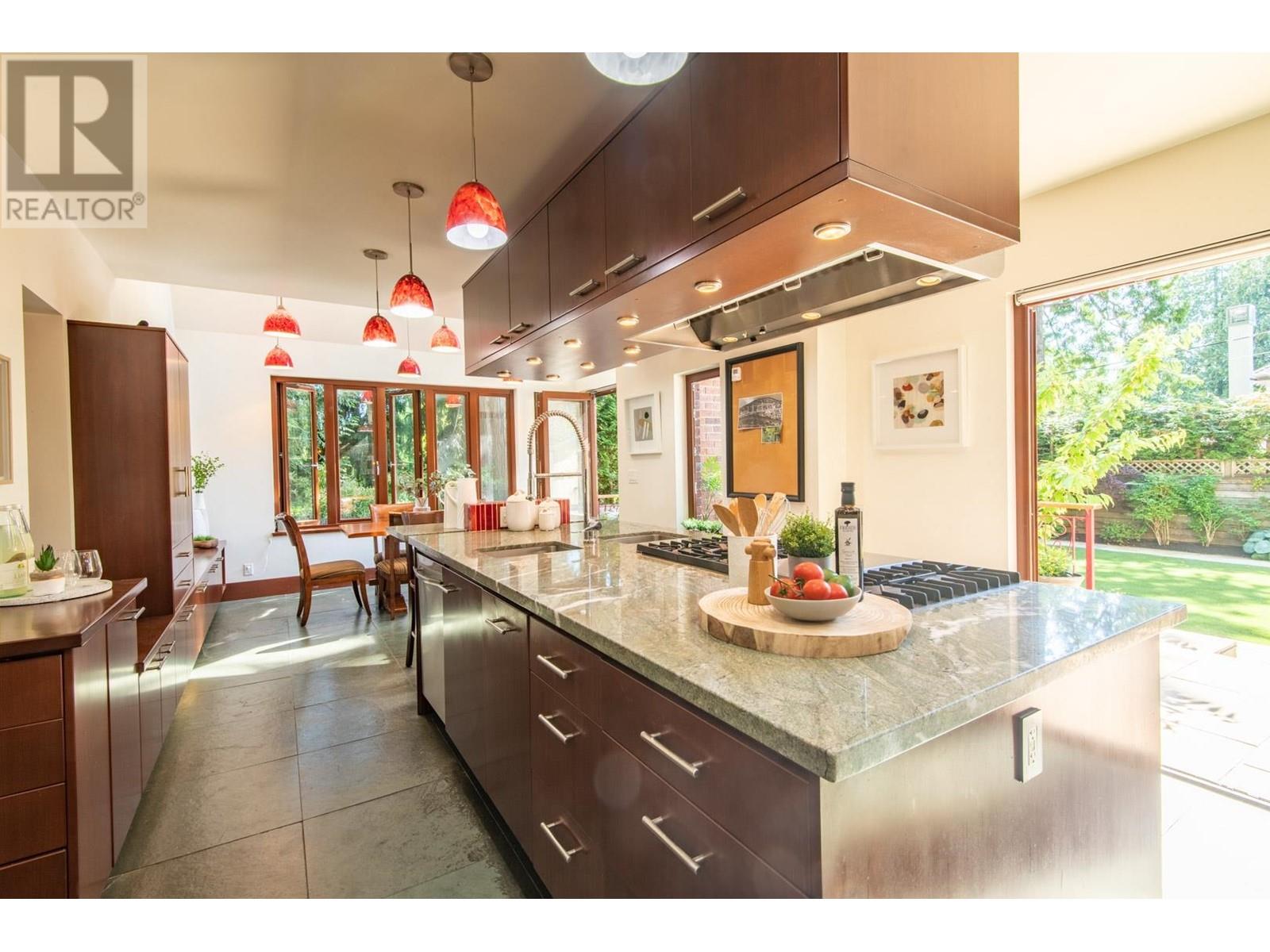 Property at 6187 MACDONALD STREET image 4