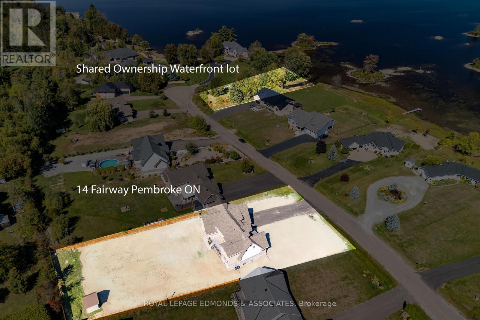 14 Fairway Drive N, Petawawa, Ontario  K8A 8N2 - Photo 3 - X12007027