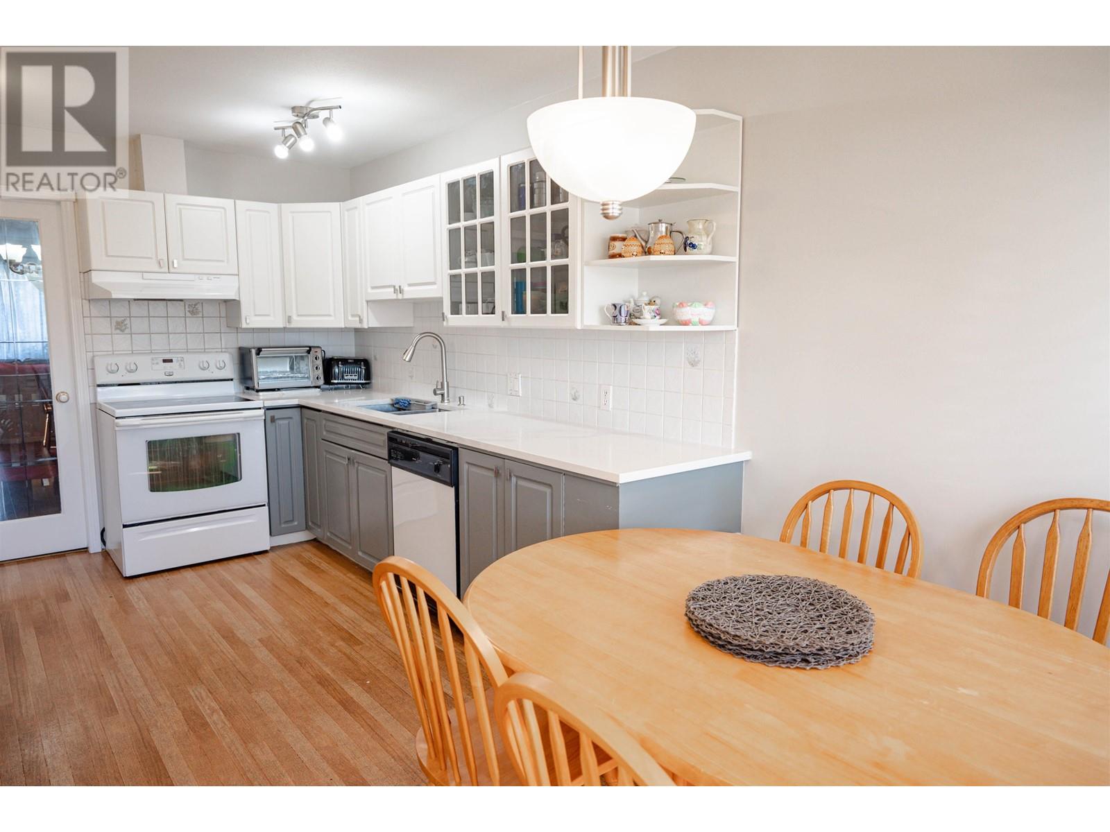 7936 Edmonds Street, Burnaby, British Columbia  V3N 1C2 - Photo 22 - R2963061